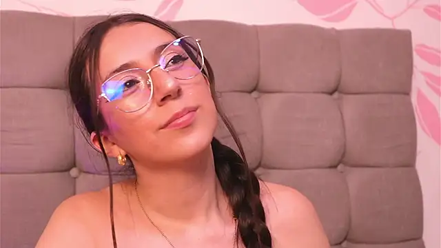 Sweet Sammy  online show from 11-13-25, 04:00