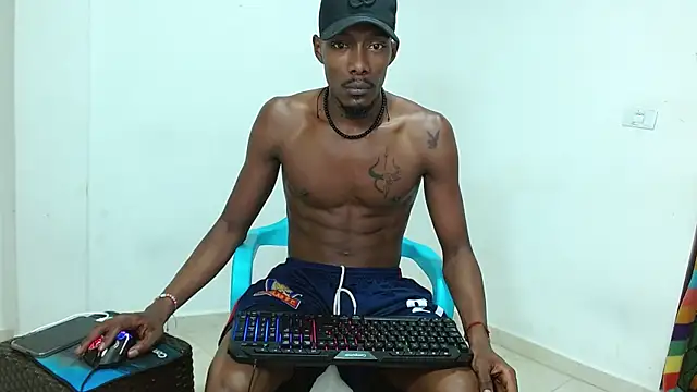 Snapshot of Darick_brown chatting on 09-16-25, 04:57 Darick brown online show from 09-16-25, 04:57