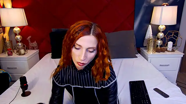 MinnieDrew online show from 12-03-25, 08:07