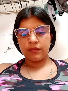 Snapshot of naughty-girl01 chatting on 02-03-25, 04:31 naughty-girl01 online show from 02-03-25, 04:31