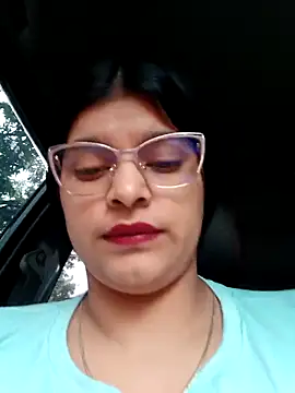 Snapshot of naughty-girl01 chatting on 03-08-25, 02:40 naughty-girl01 online show from 03-08-25, 02:40