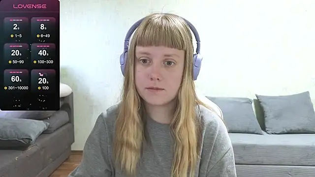 June shy0 online show from 07-09-26, 07:12