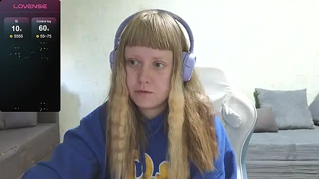 June shy0 online show from 07-25-26, 07:17