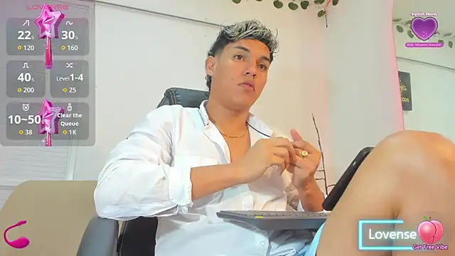 ryan carter08 online show from 11-01-25, 02:13