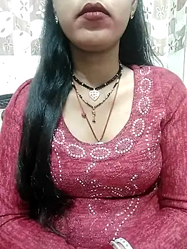 Snapshot of Sharmila-Singh chatting on 02-18-25, 05:10 Sharmila-Singh online show from 02-18-25, 05:10
