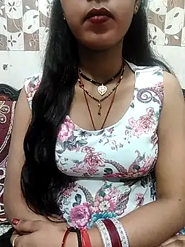 Snapshot of Sharmila-Singh chatting on 02-19-25, 12:11 Sharmila-Singh online show from 02-19-25, 12:11
