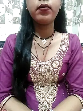 Snapshot of Sharmila-Singh chatting on 02-24-25, 10:48 Sharmila-Singh online show from 02-24-25, 10:48