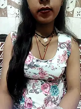 Snapshot of Sharmila-Singh chatting on 03-02-25, 08:50 Sharmila-Singh online show from 03-02-25, 08:50