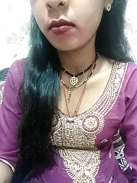 Snapshot of Sharmila-Singh chatting on 03-03-25, 08:11 Sharmila-Singh online show from 03-03-25, 08:11