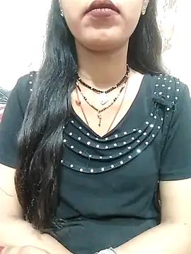 Snapshot of Sharmila-Singh chatting on 03-06-25, 05:00 Sharmila-Singh online show from 03-06-25, 05:00