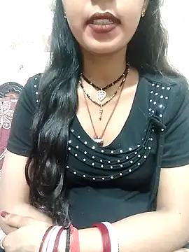 Snapshot of Sharmila-Singh chatting on 03-06-25, 08:05 Sharmila-Singh online show from 03-06-25, 08:05