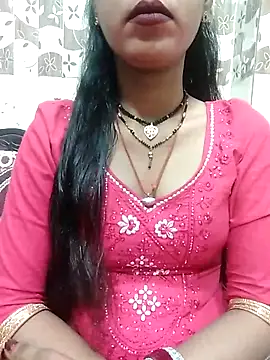 Snapshot of Sharmila-Singh chatting on 03-09-25, 05:55 Sharmila-Singh online show from 03-09-25, 05:55