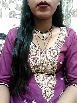 Snapshot of Sharmila-Singh chatting on 03-10-25, 07:53 Sharmila-Singh online show from 03-10-25, 07:53
