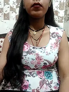 Snapshot of Sharmila-Singh chatting on 03-11-25, 11:01 Sharmila-Singh online show from 03-11-25, 11:01