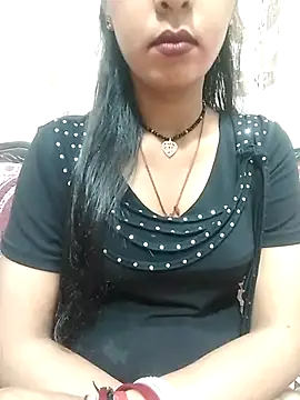 Snapshot of Sharmila-Singh chatting on 03-12-25, 04:41 Sharmila-Singh online show from 03-12-25, 04:41