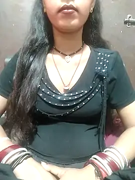 Snapshot of Sharmila-Singh chatting on 03-14-25, 06:39 Sharmila-Singh online show from 03-14-25, 06:39