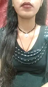Snapshot of Sharmila-Singh chatting on 03-18-25, 12:03 Sharmila-Singh online show from 03-18-25, 12:03