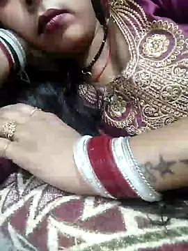 Snapshot of Sharmila-Singh chatting on 03-20-25, 09:15 Sharmila-Singh online show from 03-20-25, 09:15