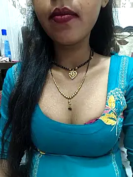 Snapshot of Sharmila-Singh chatting on 09-24-25, 06:00 Sharmila-Singh online show from 09-24-25, 06:00