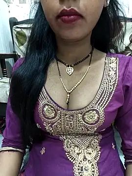 Snapshot of Sharmila-Singh chatting on 10-17-25, 06:43 Sharmila-Singh online show from 10-17-25, 06:43