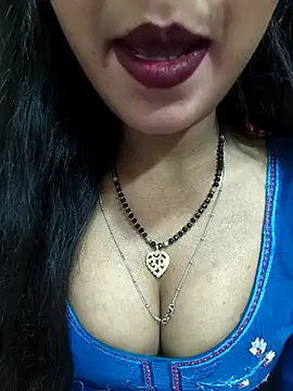Snapshot of Sharmila-Singh chatting on 04-29-26, 05:44 Sharmila-Singh online show from 04-29-26, 05:44