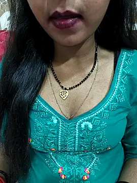 Snapshot of Sharmila-Singh chatting on 04-30-26, 09:08 Sharmila-Singh online show from 04-30-26, 09:08