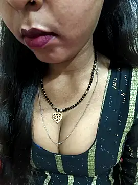 Snapshot of Sharmila-Singh chatting on 05-03-26, 05:24 Sharmila-Singh online show from 05-03-26, 05:24