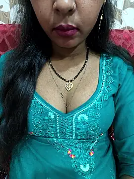Snapshot of Sharmila-Singh chatting on 05-06-26, 05:57 Sharmila-Singh online show from 05-06-26, 05:57