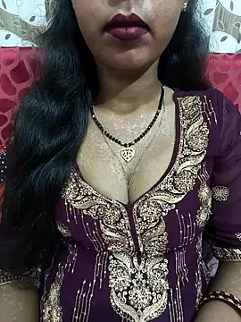 Snapshot of Sharmila-Singh chatting on 06-04-26, 06:19 Sharmila-Singh online show from 06-04-26, 06:19