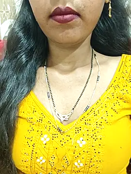 Snapshot of Sharmila-Singh chatting on 06-21-26, 07:55 Sharmila-Singh online show from 06-21-26, 07:55
