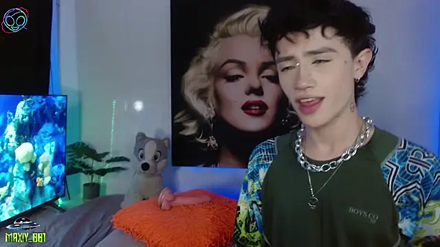 maxiy 001 online show from 11-27-25, 02:46