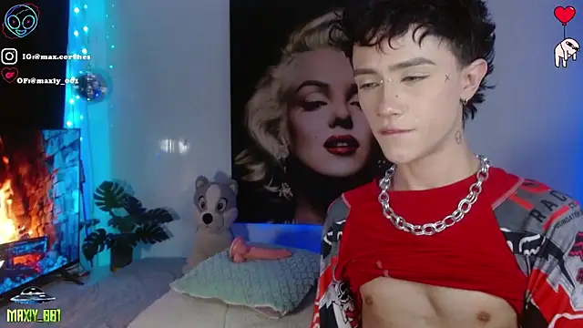 maxiy 001 online show from 02-28-26, 03:18