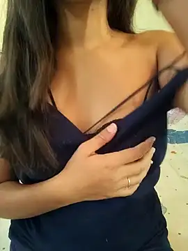 Meenakshi  online show from 12-13-24, 01:48