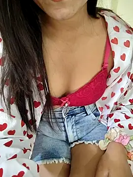 Snapshot of Meenakshi_ chatting on 02-12-26, 04:18 Meenakshi online show from 02-12-26, 04:18