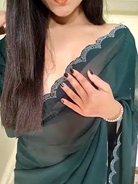 Snapshot of Meenakshi_ chatting on 02-28-26, 03:18 Meenakshi online show from 02-28-26, 03:18