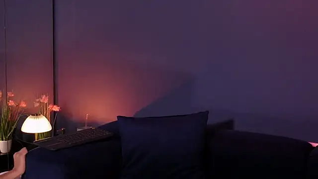 Olivia Collins1 online show from 03-12-26, 08:37