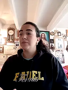 skayhot  online show from 01-24-25, 01:47