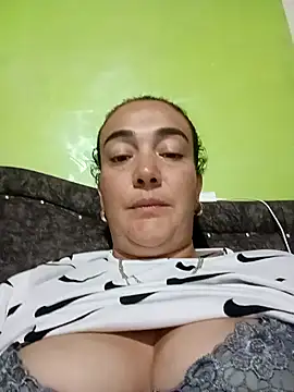 skayhot  online show from 02-11-25, 09:35