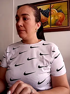 skayhot  online show from 02-27-25, 01:38