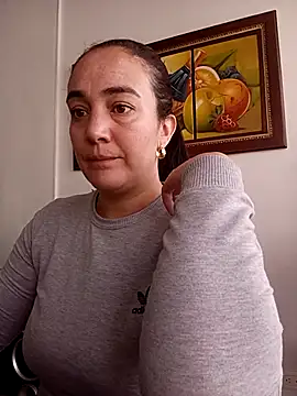 skayhot  online show from 02-28-25, 01:25