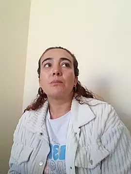 skayhot  online show from 06-18-26, 03:16