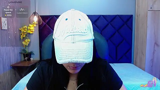 miichael black online show from 02-10-25, 07:07