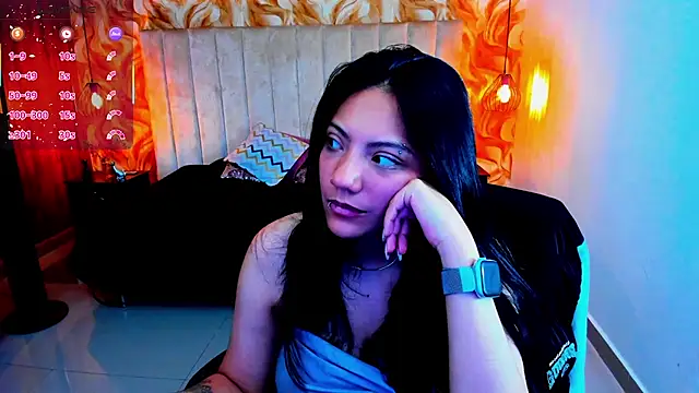 Snapshot of miichael_black chatting on 06-20-26, 02:31 miichael black online show from 06-20-26, 02:31