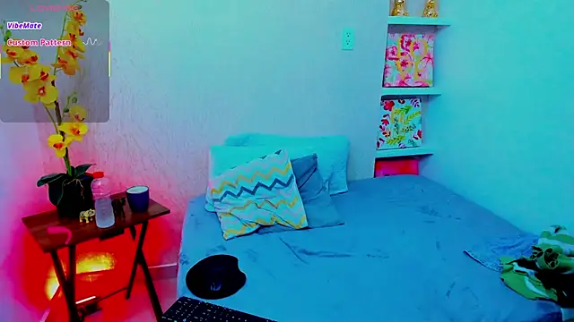 Snapshot of miichael_black chatting on 07-19-26, 10:02 miichael black online show from 07-19-26, 10:02