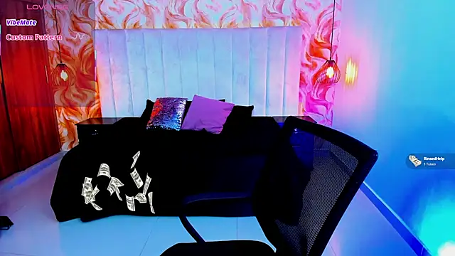 Snapshot of miichael_black chatting on 07-24-26, 09:35 miichael black online show from 07-24-26, 09:35