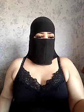 Cat Sharisa online show from 10-14-25, 10:05