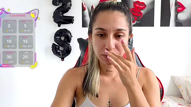 tammyandrade  online show from 09-15-25, 03:45