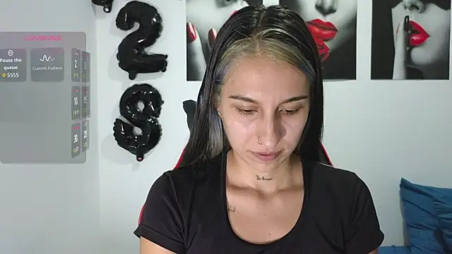 tammyandrade  online show from 10-04-25, 11:14