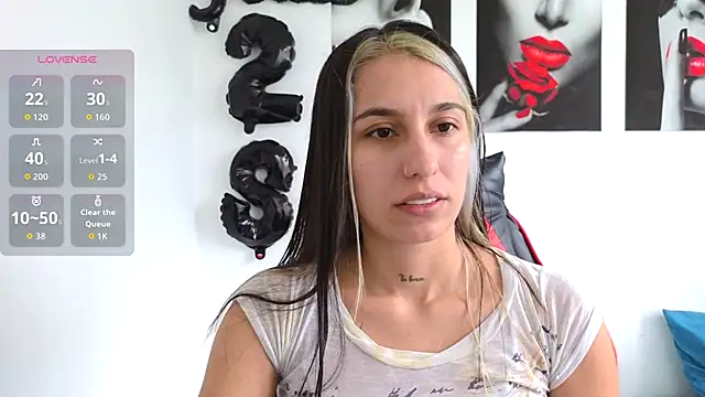 tammyandrade  online show from 10-08-25, 03:31