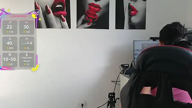 tammyandrade  online show from 06-12-26, 11:42